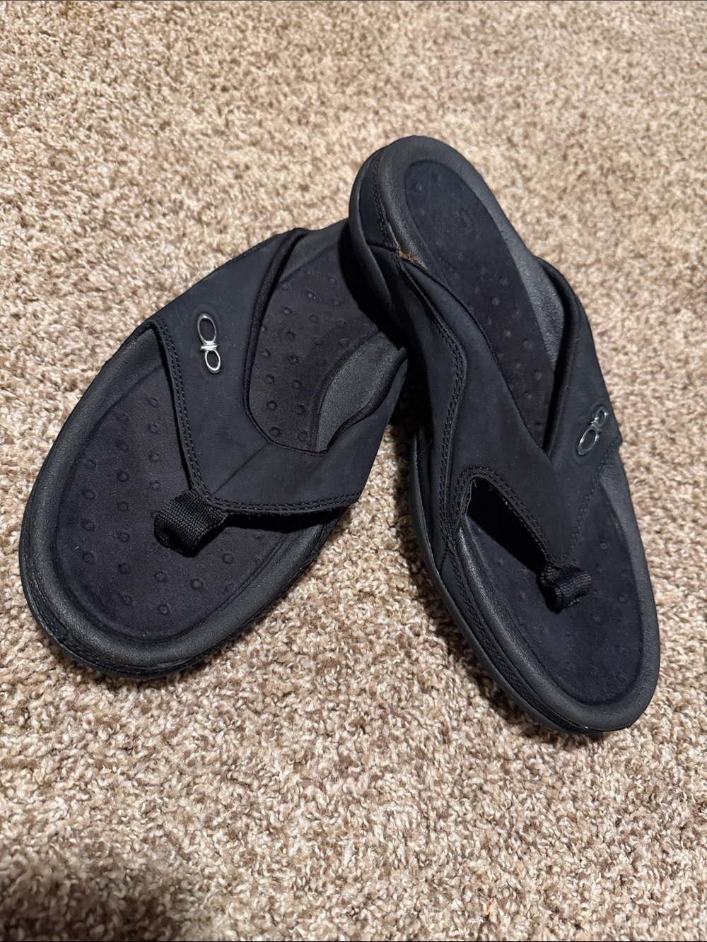Ocean Pacific (OP) Adrenaline Leather Flip Flops (9)